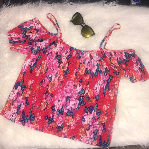 HIP Nordstrom brand size Small Top Poppy Floral Open Shoulder - Picture 7 of 7